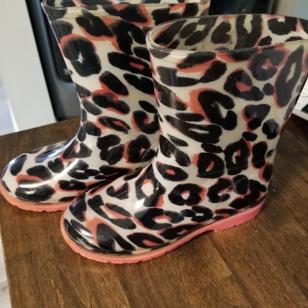 Gymboree rain boots